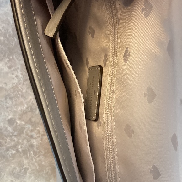 EUC Kate Spade Crossbody Bag - Picture 4 of 5